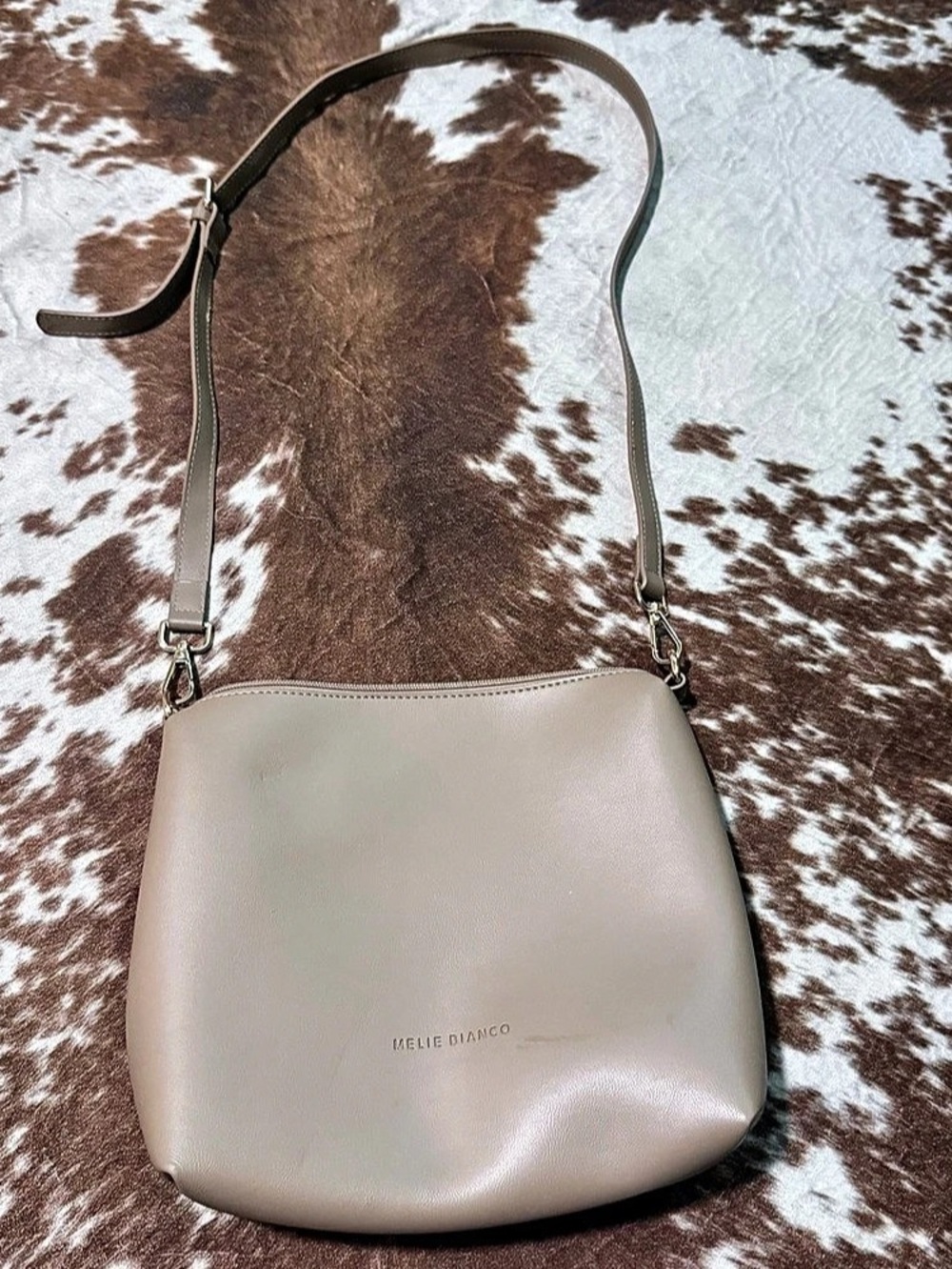 Melie Bianco Shoulder Bag in Gray
